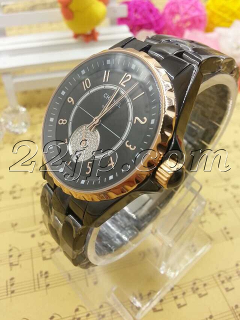 シャネル時計側面デザイン